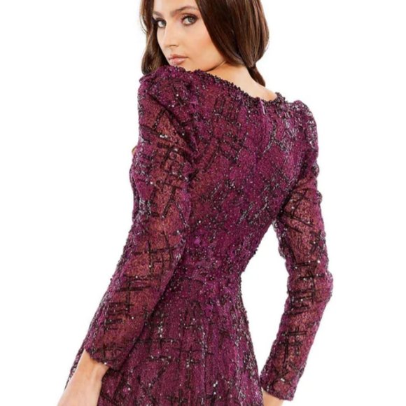 MAC DUGGAL EMBELLISHED V-NECK LONG SLEEVE A-LINE PLUM GOWN sz 12 - Picture 4 of 6
